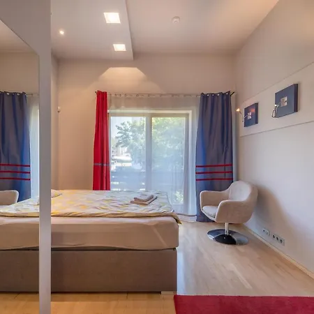 Evergreen Villa *